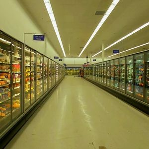 3/25!! SALE ON EVERTHING $15>